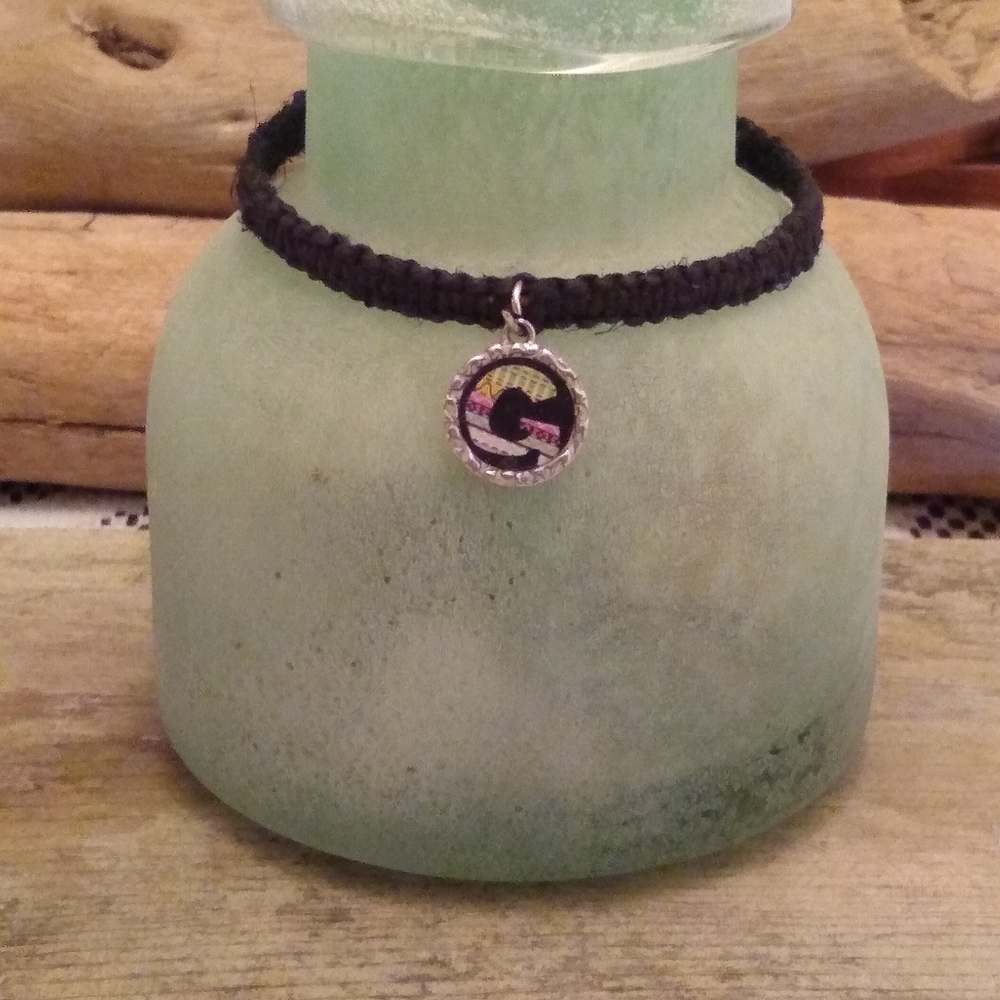 Hemp bracelet G charm